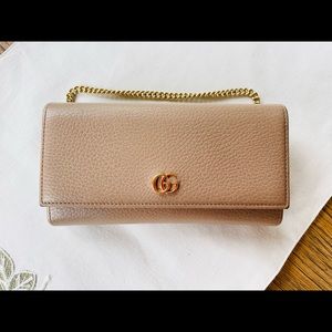 GUCCI Marmont Wallet on Chain Crossbody Bag